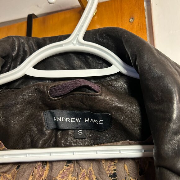 Lambskin leather belted Andrew Marc moto jacket, Small - Picture 3 of 8